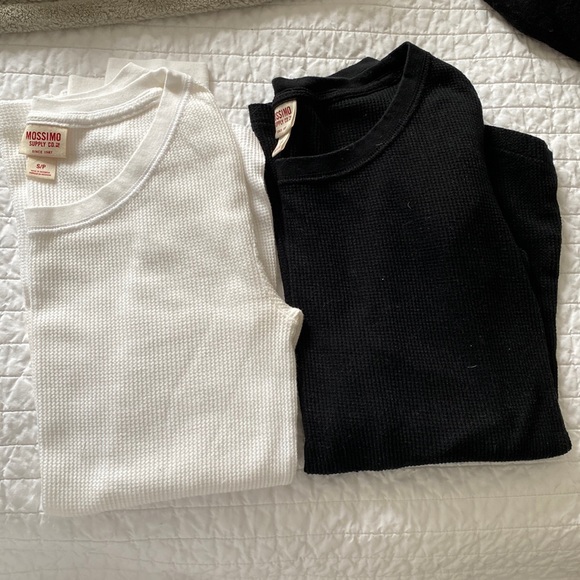 2 Mossino Supply Co Long Sleeve Waffle 
